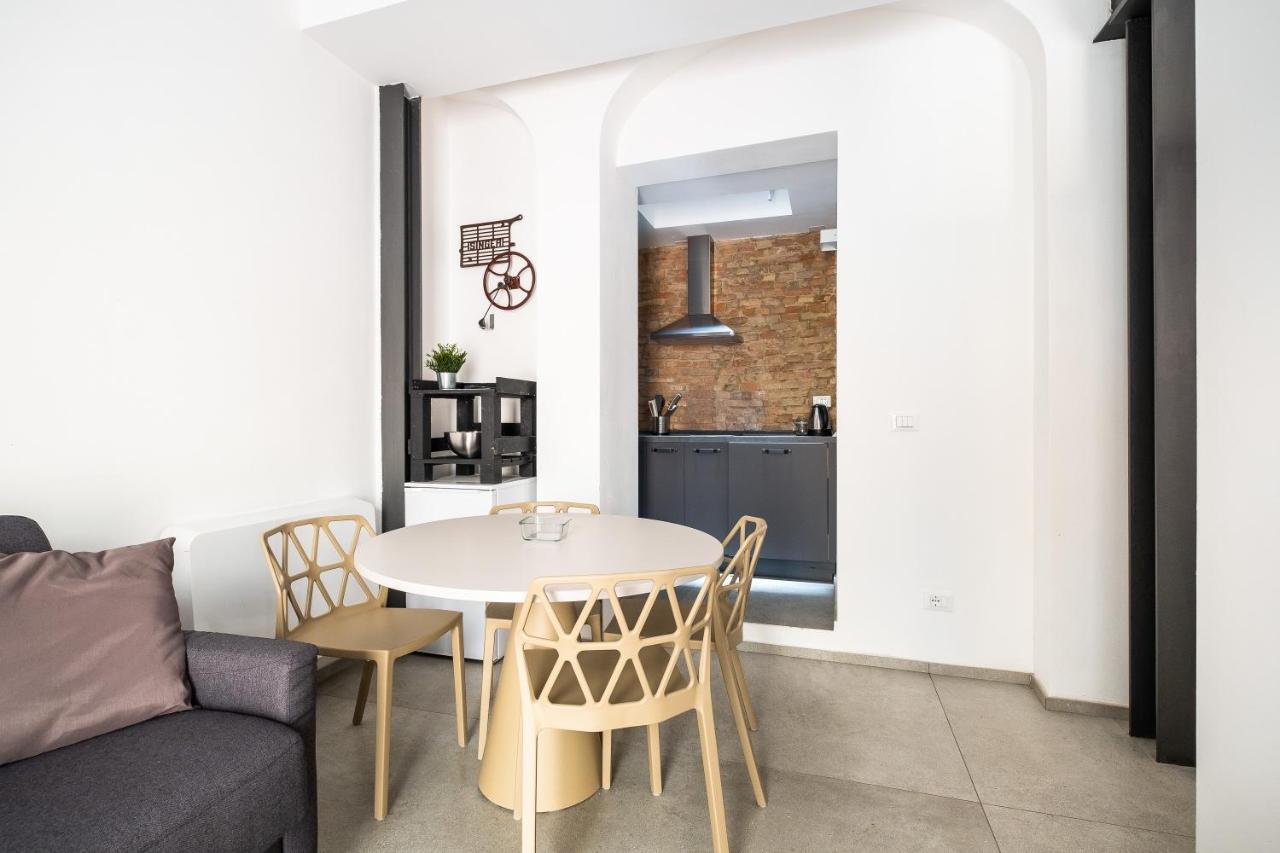 San Michele Apartments By Wonderful Italy Болонья Экстерьер фото